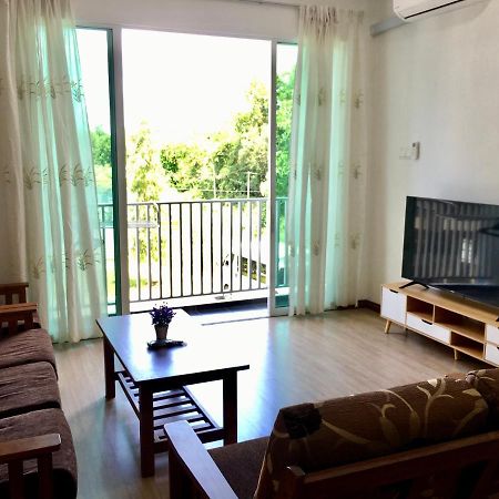 Springfield 3-Storey Cheerful Townhouse #Yoyo Homestay SDK Kültér fotó