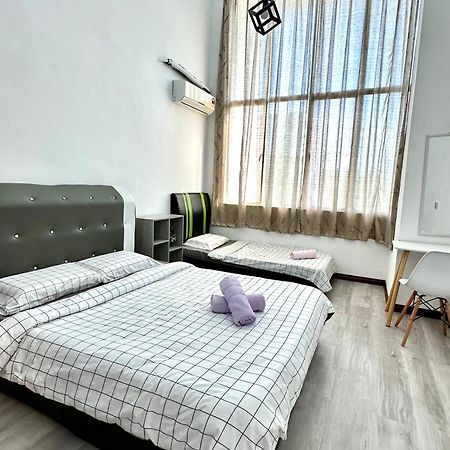Springfield 3-Storey Cheerful Townhouse #Yoyo Homestay SDK Kültér fotó