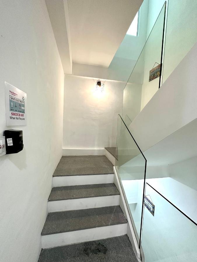 Springfield 3-Storey Cheerful Townhouse #Yoyo Homestay SDK Kültér fotó