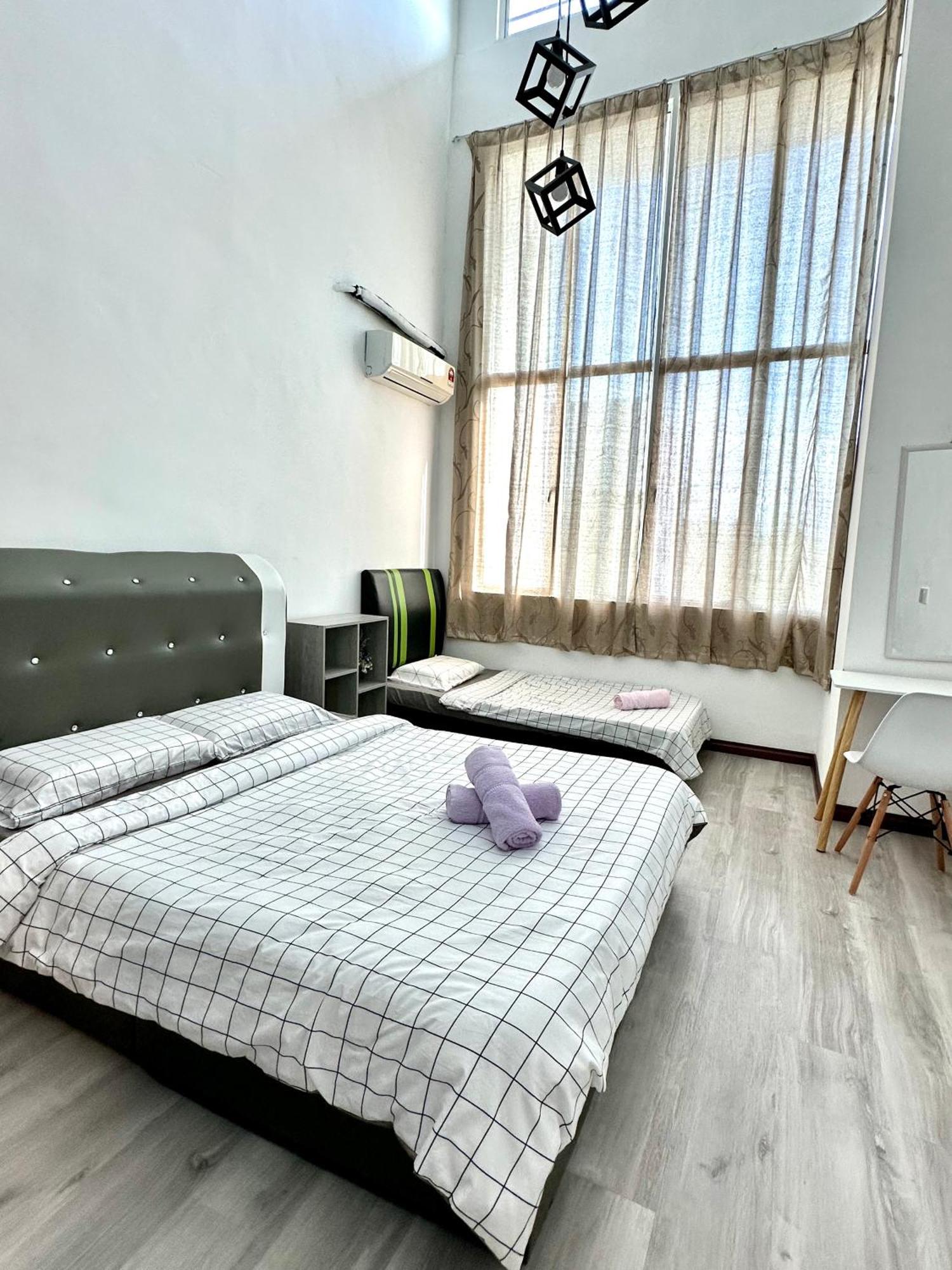 Springfield 3-Storey Cheerful Townhouse #Yoyo Homestay SDK Kültér fotó